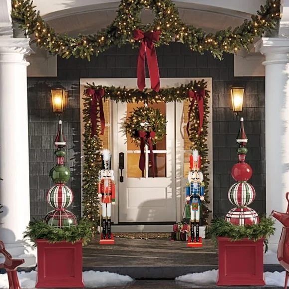 Nutcracker Soldier 2 1/2 Foot Tall - Picture 7 of 11